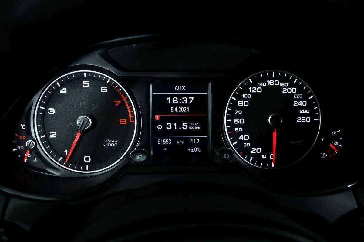 Купить Ауди К5, 2013, 91 552 км.. Фото: #9