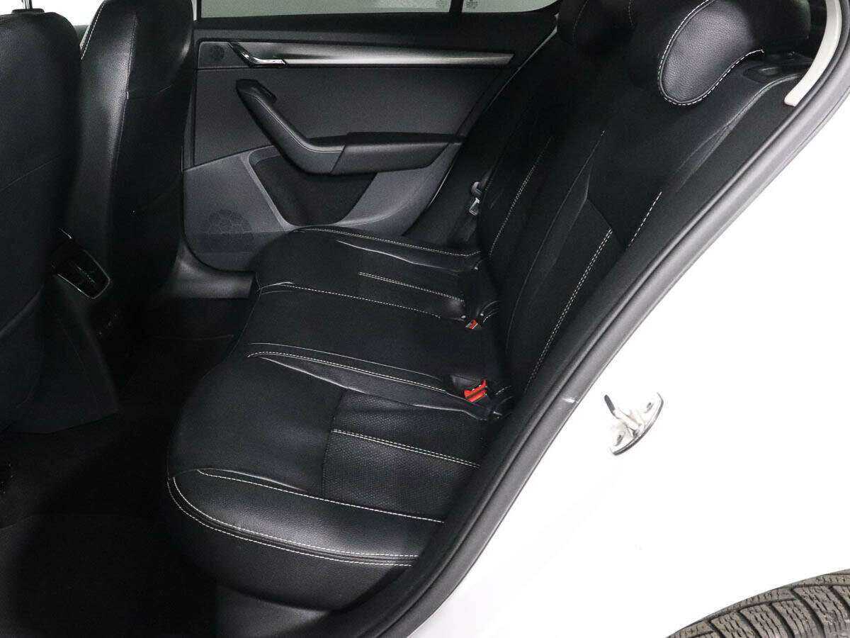 Купить Шкода Октавия, 2020, 101 809 км.. Фото: #7