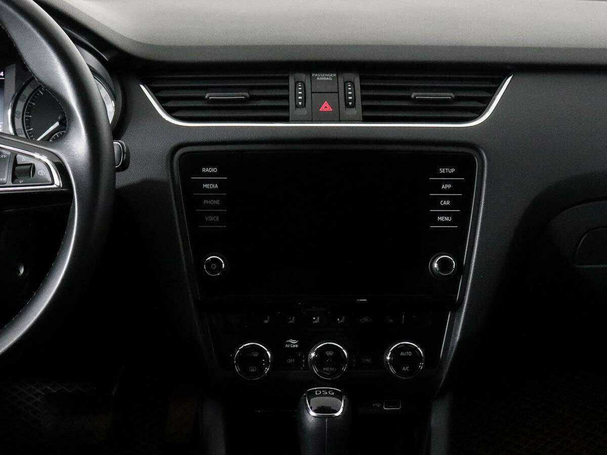 Купить Шкода Октавия, 2020, 101 809 км.. Фото: #10