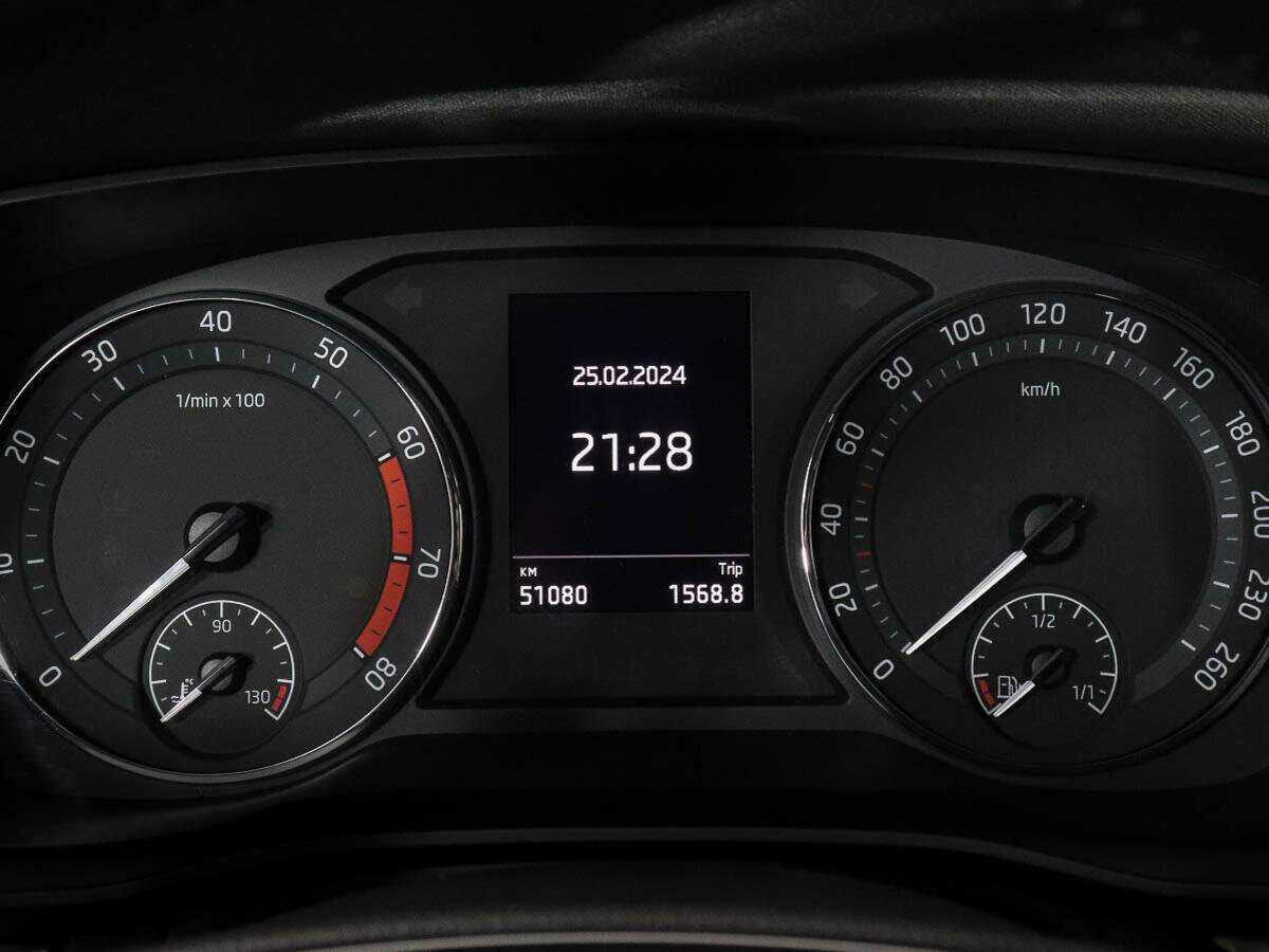 Купить Шкода Октавия, 2021, 51 080 км.. Фото: #7