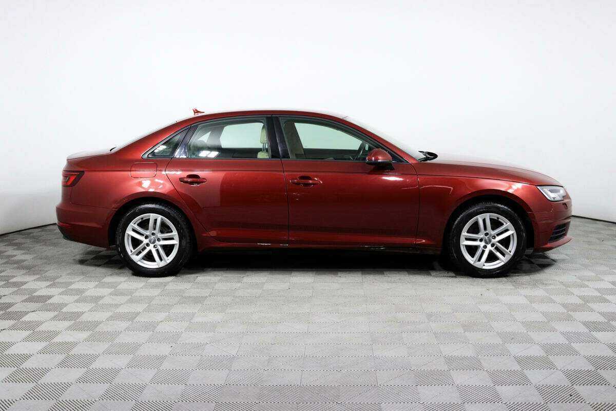 Купить Ауди А4, 2018, 138 759 км.. Фото: #3