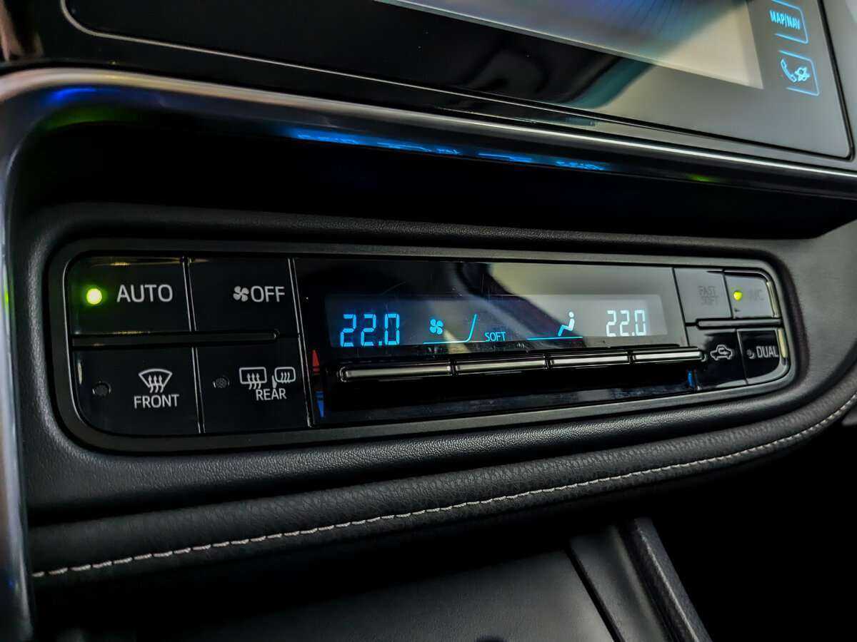 Купить Тойота Королла, 2018, 123 439 км.. Фото: #23