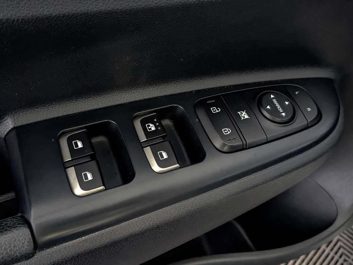 Купить Киа Рио, 2019, 105 614 км.. Фото: #19