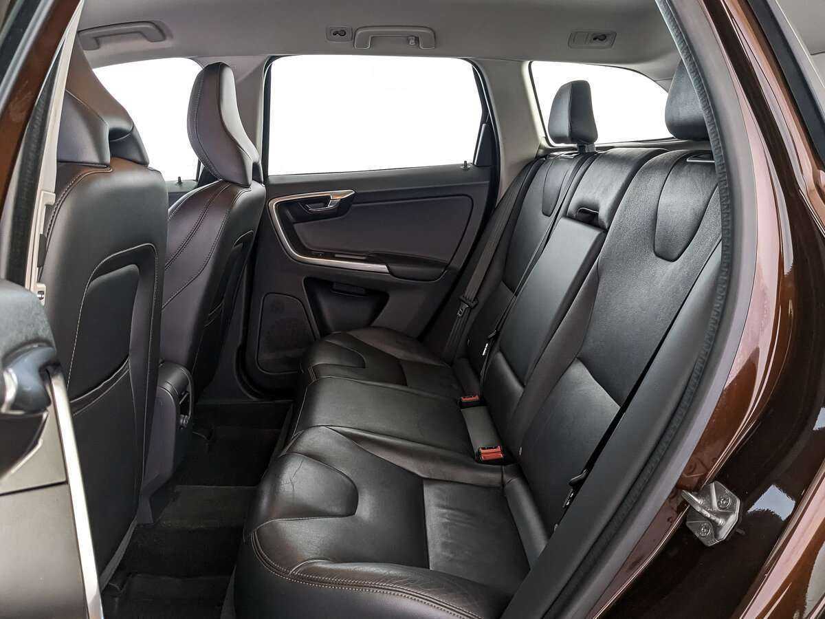 Купить Вольво ИксЦ60, 2015, 139 600 км.. Фото: #13