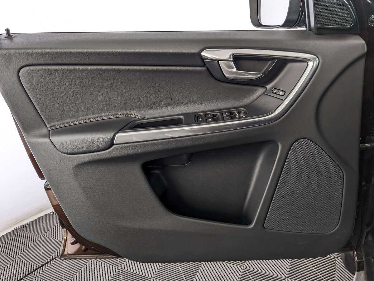 Купить Вольво ИксЦ60, 2015, 139 600 км.. Фото: #14