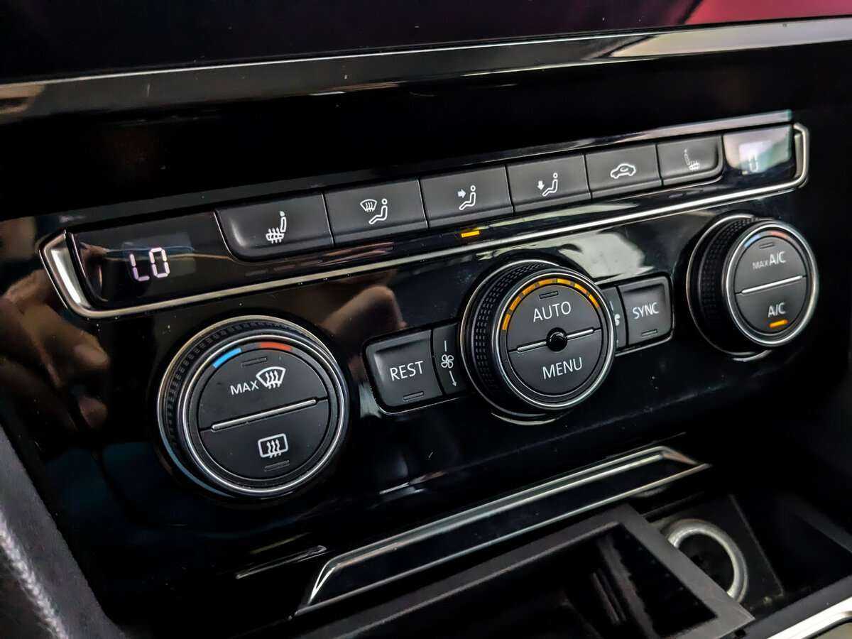 Купить Фольксваген Пассат, 2017, 114 127 км.. Фото: #25