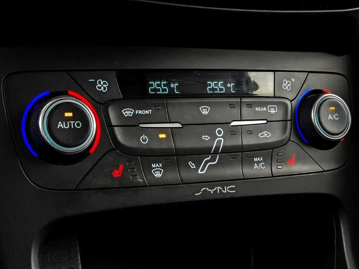 Купить Форд Фокус, 2015, 131 992 км.. Фото: #20