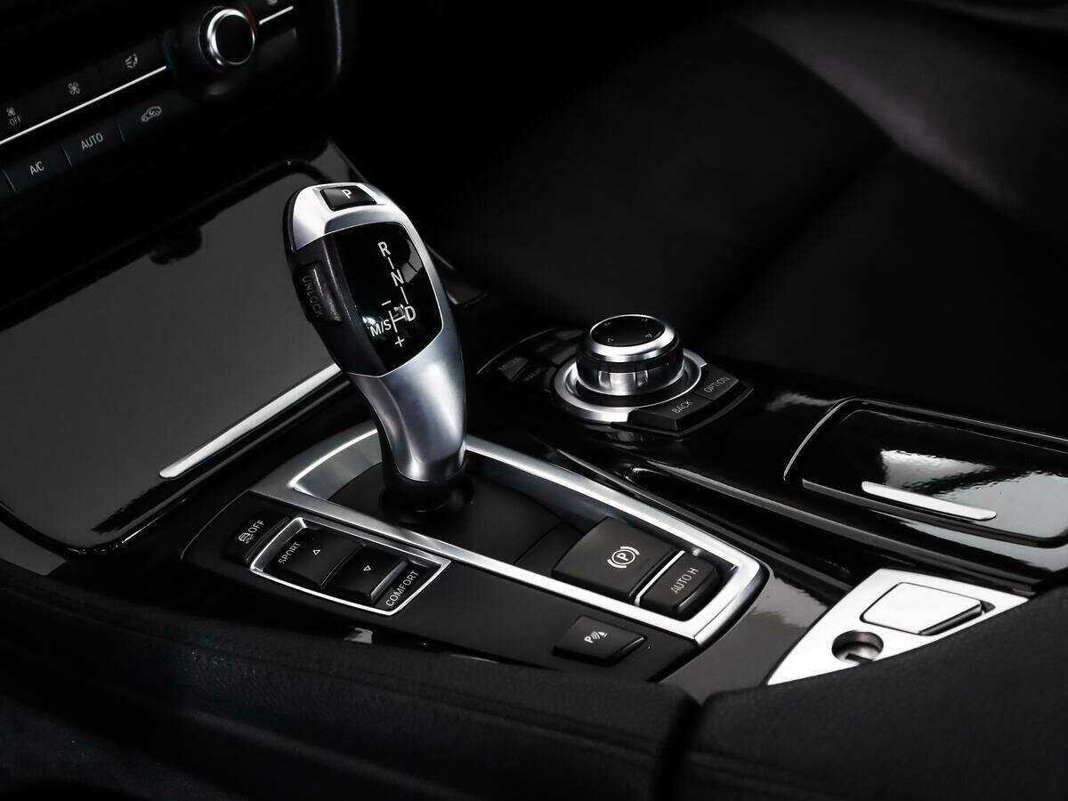 Купить БМВ 5 серии, 2015, 144 380 км.. Фото: #8