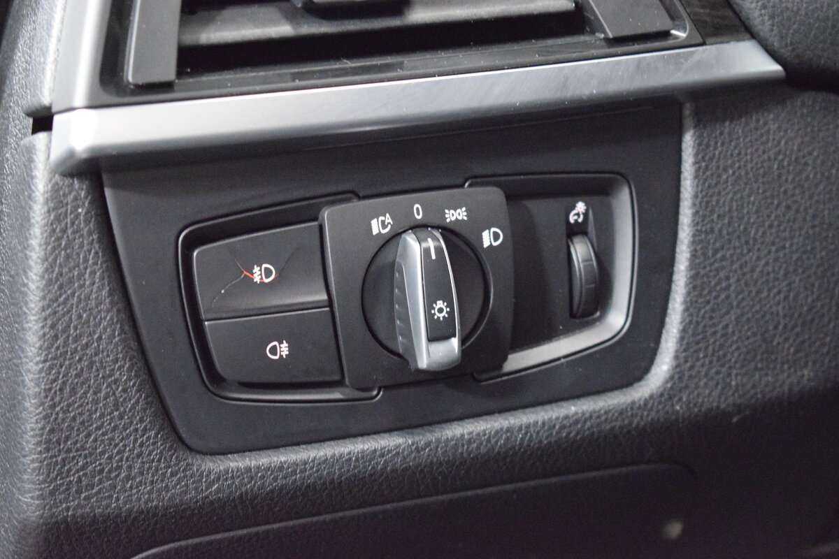 Купить БМВ 3 серии, 2012, 178 000 км.. Фото: #11