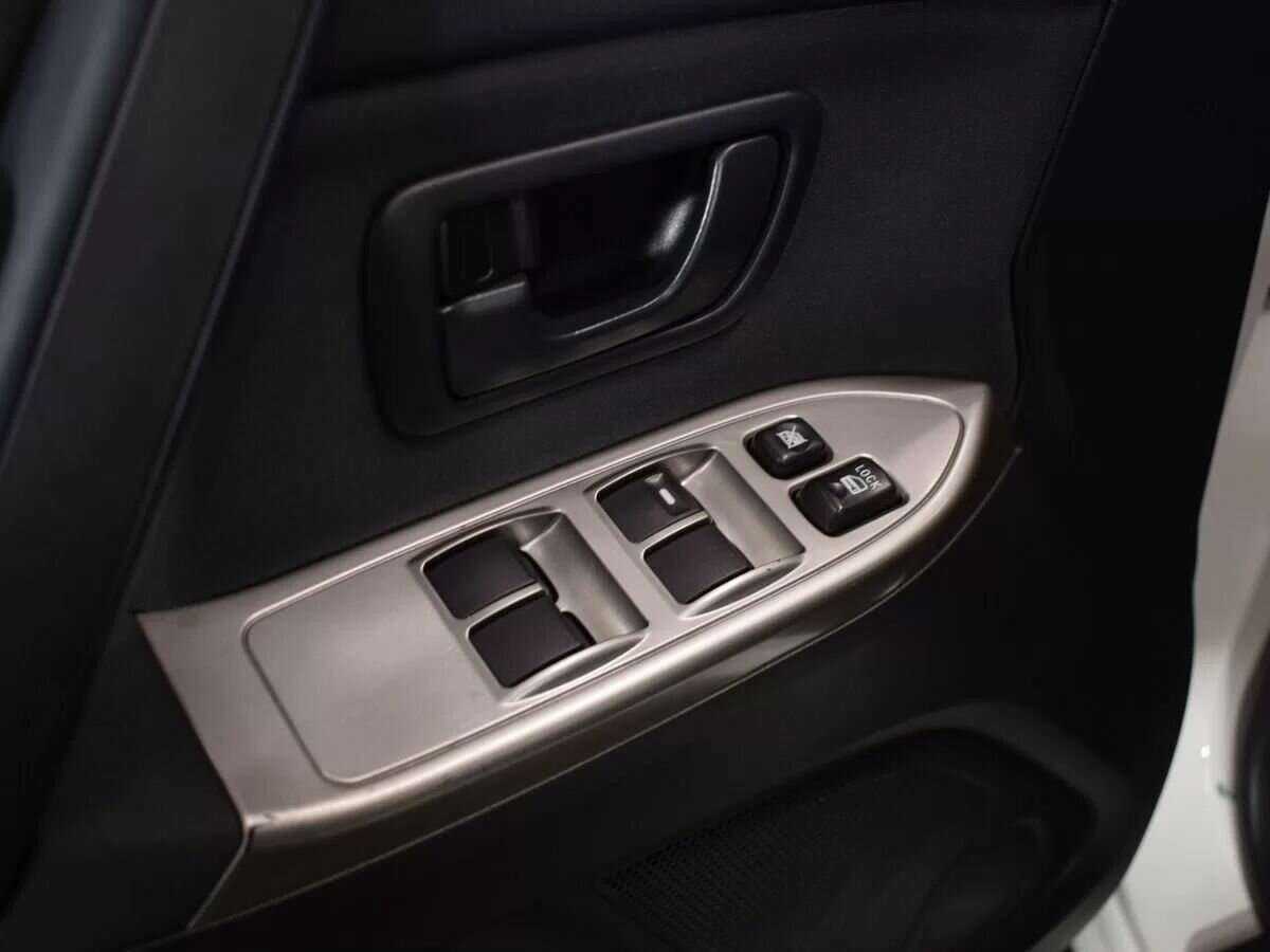 Купить Митсубиши Паджеро, 2015, 148 001 км.. Фото: #12