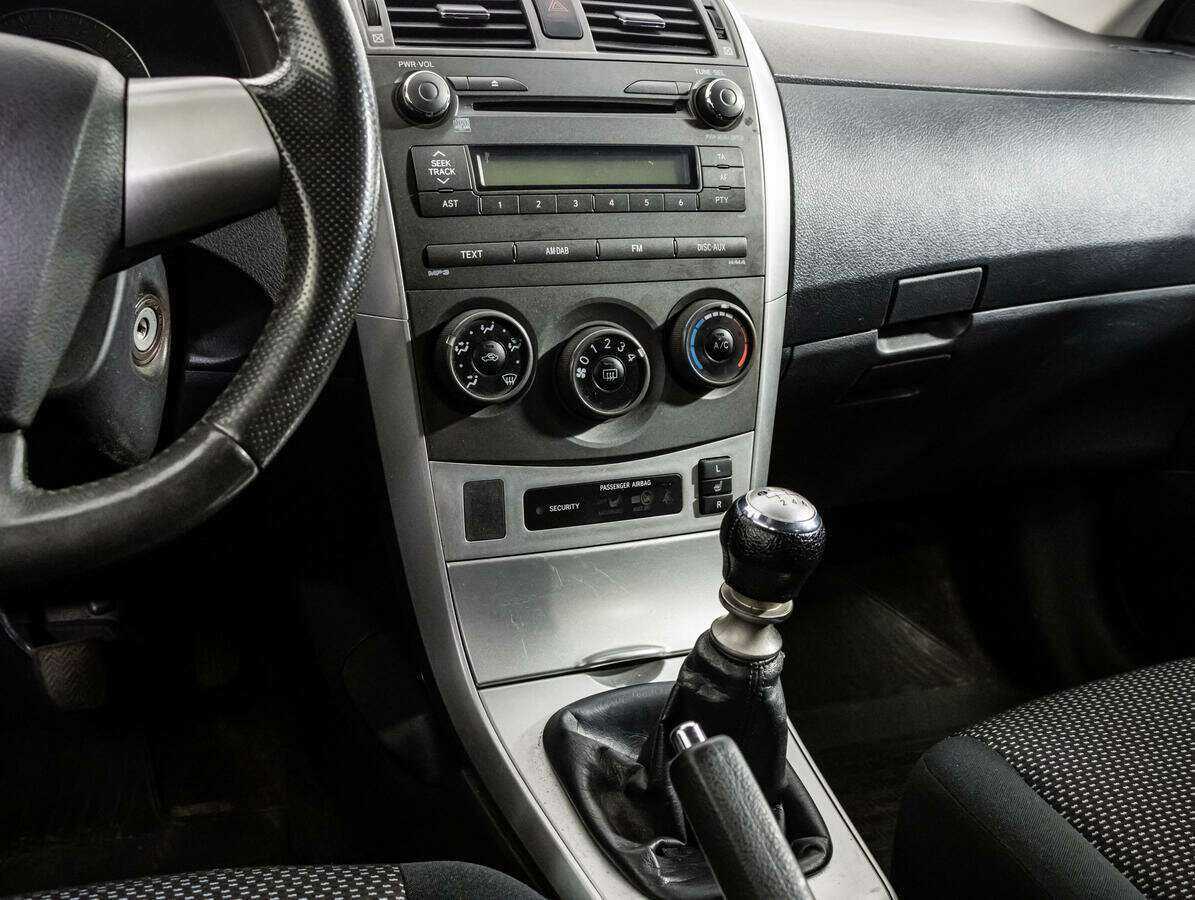 Купить Тойота Королла, 2012, 215 048 км.. Фото: #11