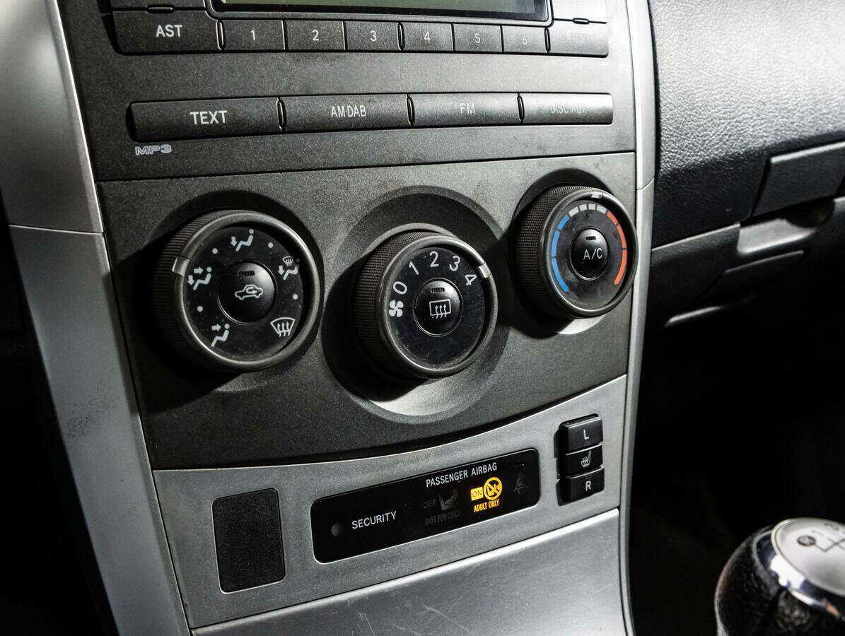 Купить Тойота Королла, 2012, 215 048 км.. Фото: #13