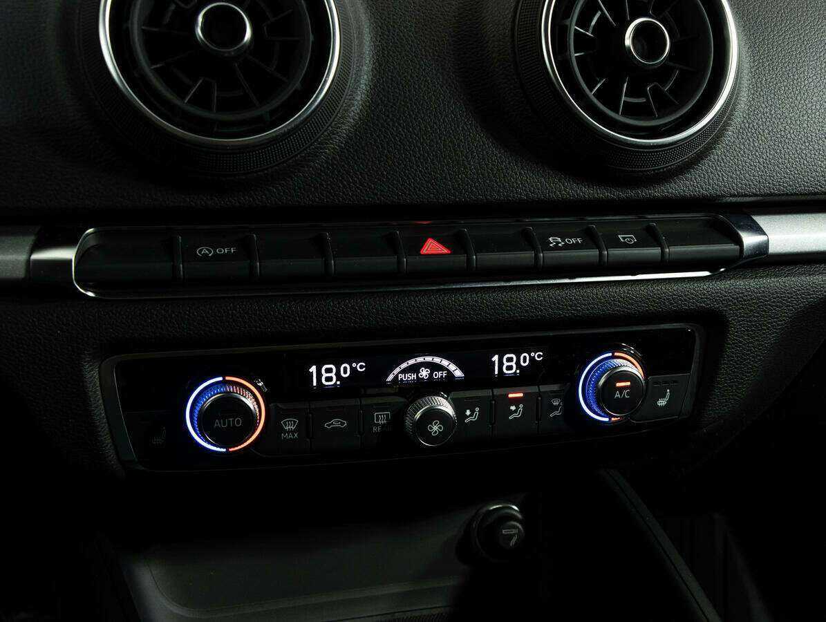 Купить Ауди А3, 2018, 57 300 км.. Фото: #16