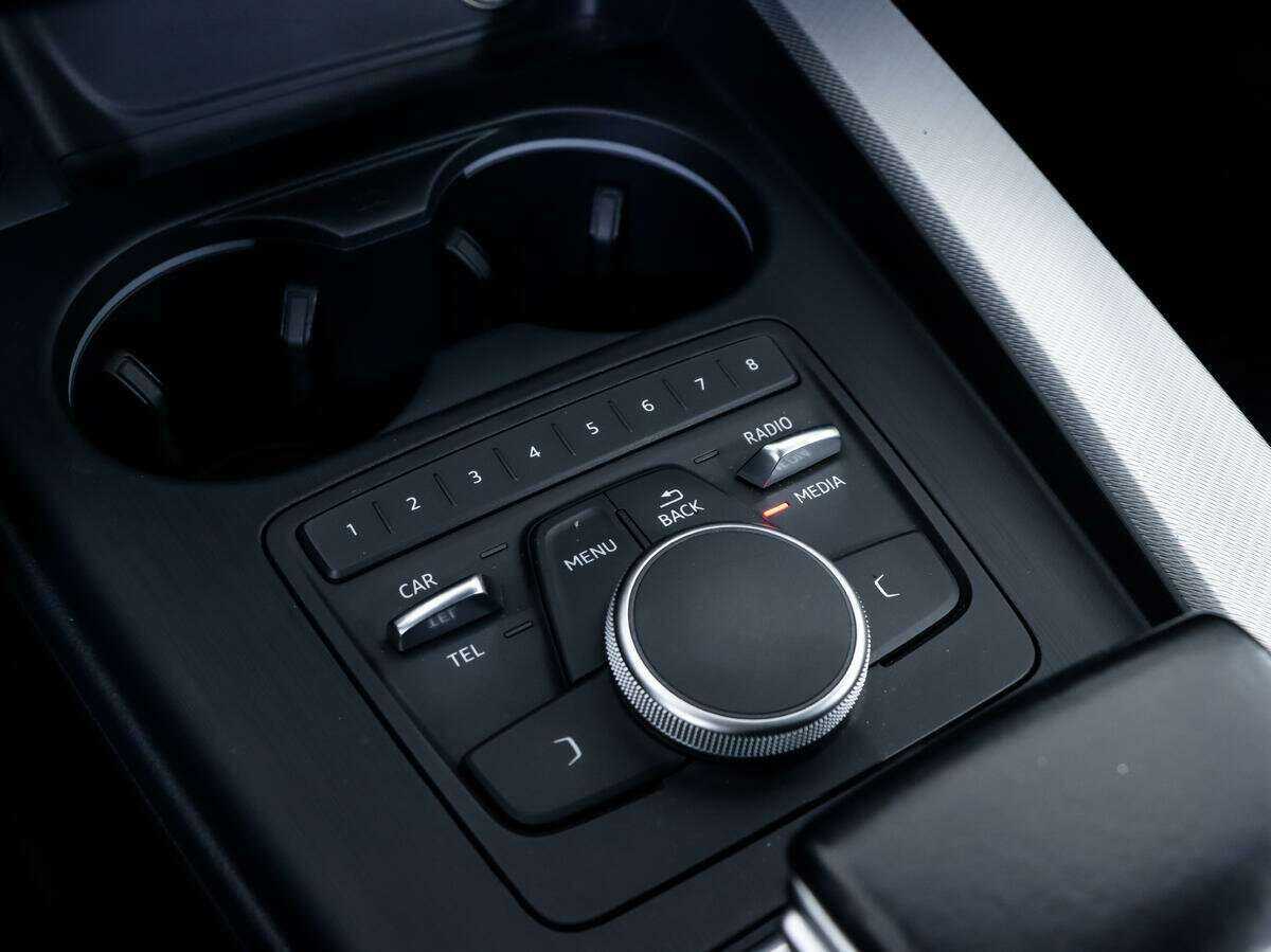 Купить Ауди А4, 2015, 182 000 км.. Фото: #10