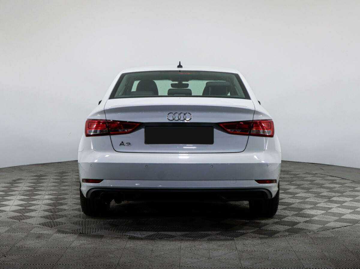 Купить Ауди А3, 2019, 130 123 км.. Фото: #4