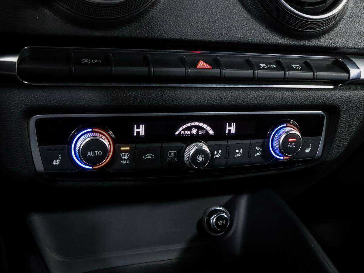 Купить Ауди А3, 2019, 130 123 км.. Фото: #10