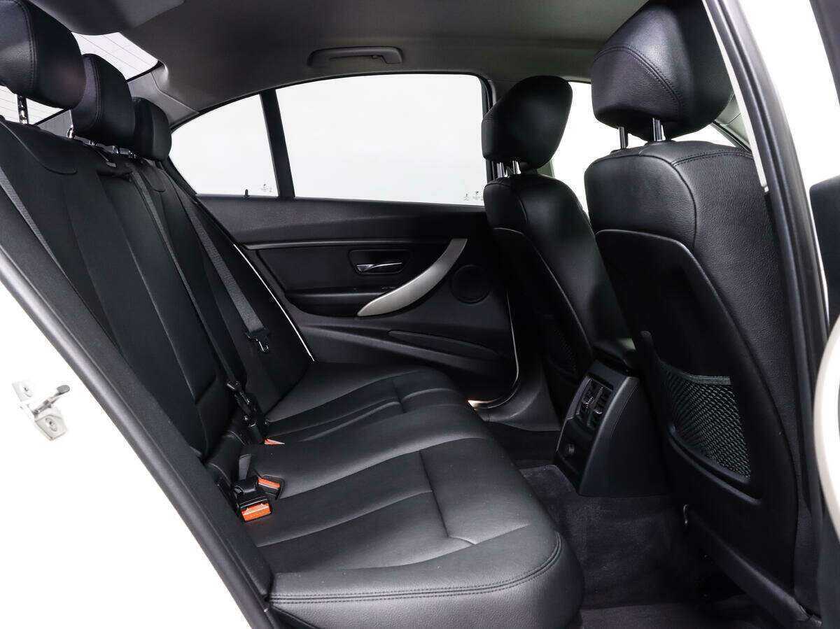 Купить БМВ 3 серии, 2015, 114 354 км.. Фото: #15