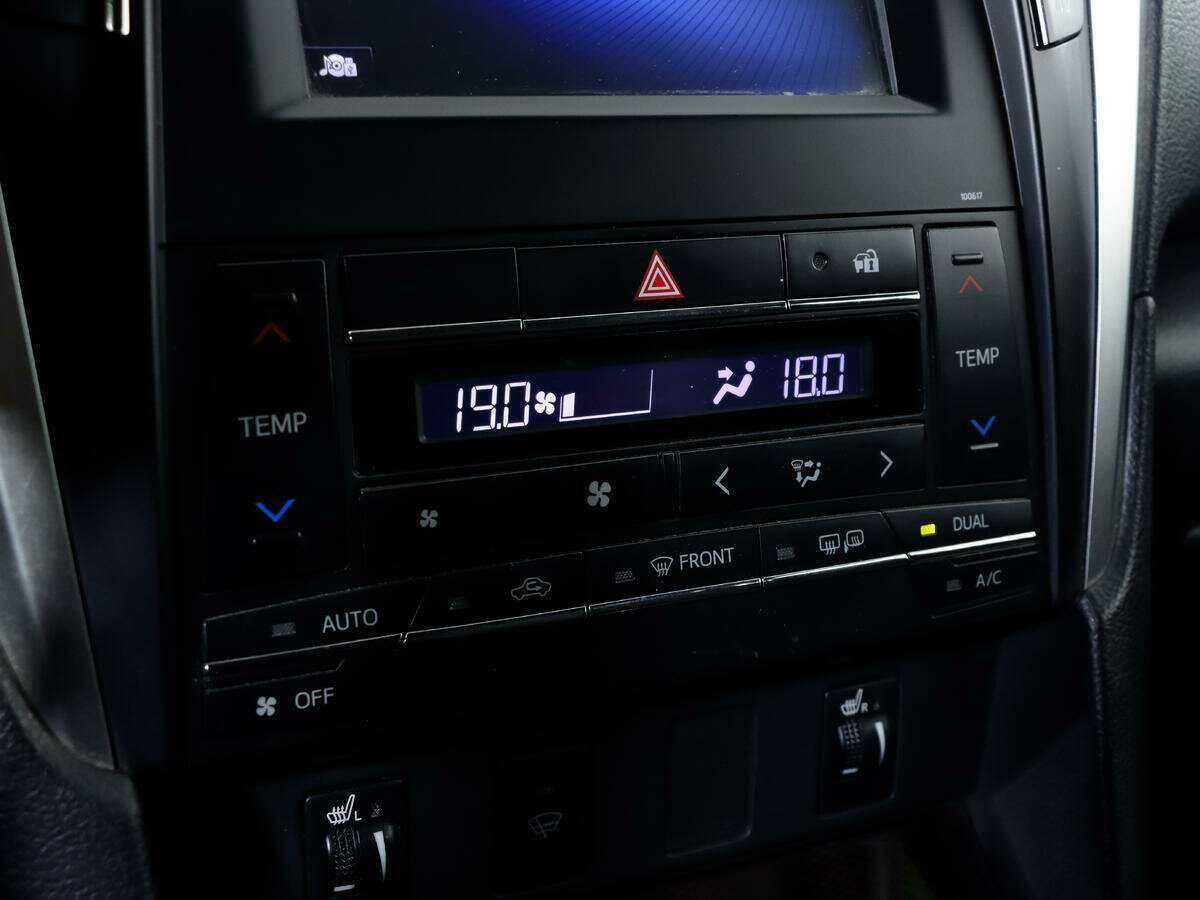 Купить Тойота Камри, 2017, 198 613 км.. Фото: #13