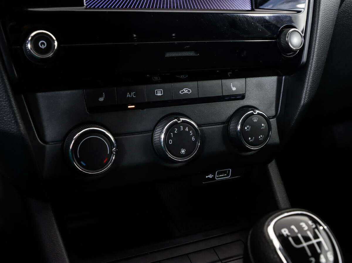 Купить Шкода Октавия, 2018, 62 966 км.. Фото: #11