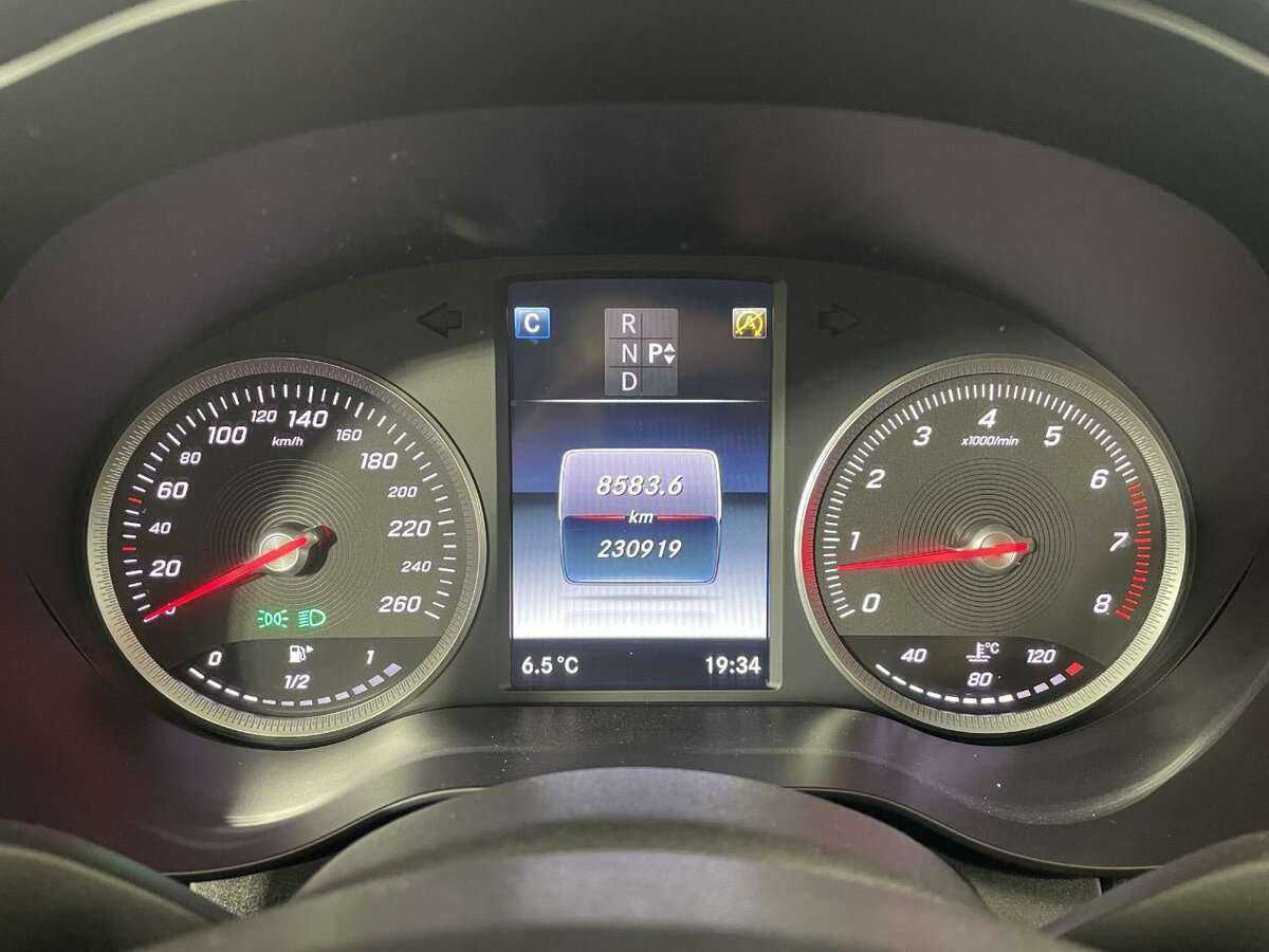 Купить Мерседес-Бенц Ц-Класс, 2015, 229 993 км.. Фото: #10