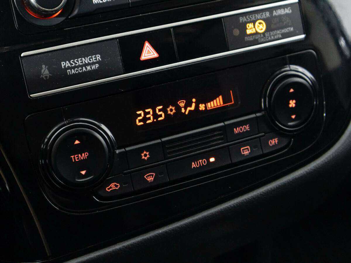 Купить Митсубиши Оутлэндер, 2019, 60 290 км.. Фото: #14