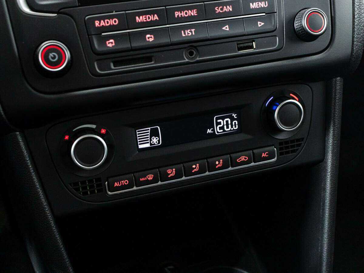 Купить Фольксваген Поло, 2014, 96 775 км.. Фото: #14