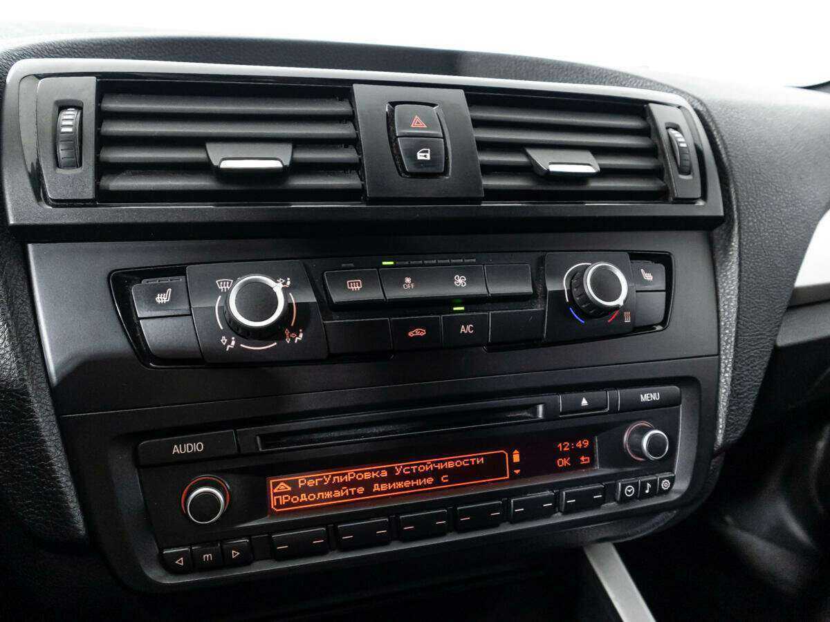 Купить БМВ 1 серии, 2012, 239 838 км.. Фото: #13