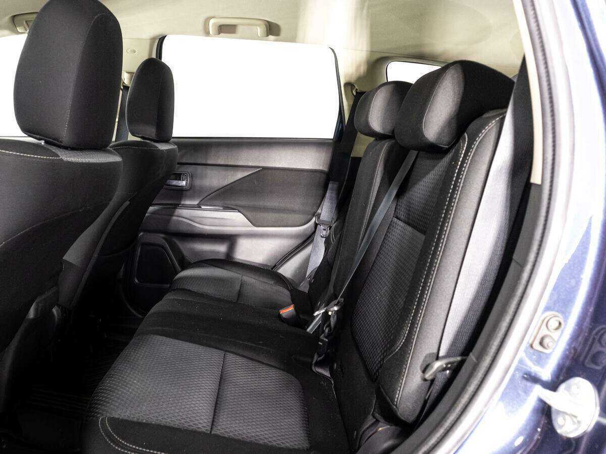 Купить Митсубиши Оутлэндер, 2019, 72 053 км.. Фото: #9