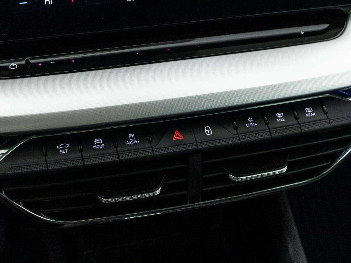 Купить Шкода Октавия, 2020, 92 994 км.. Фото: #17