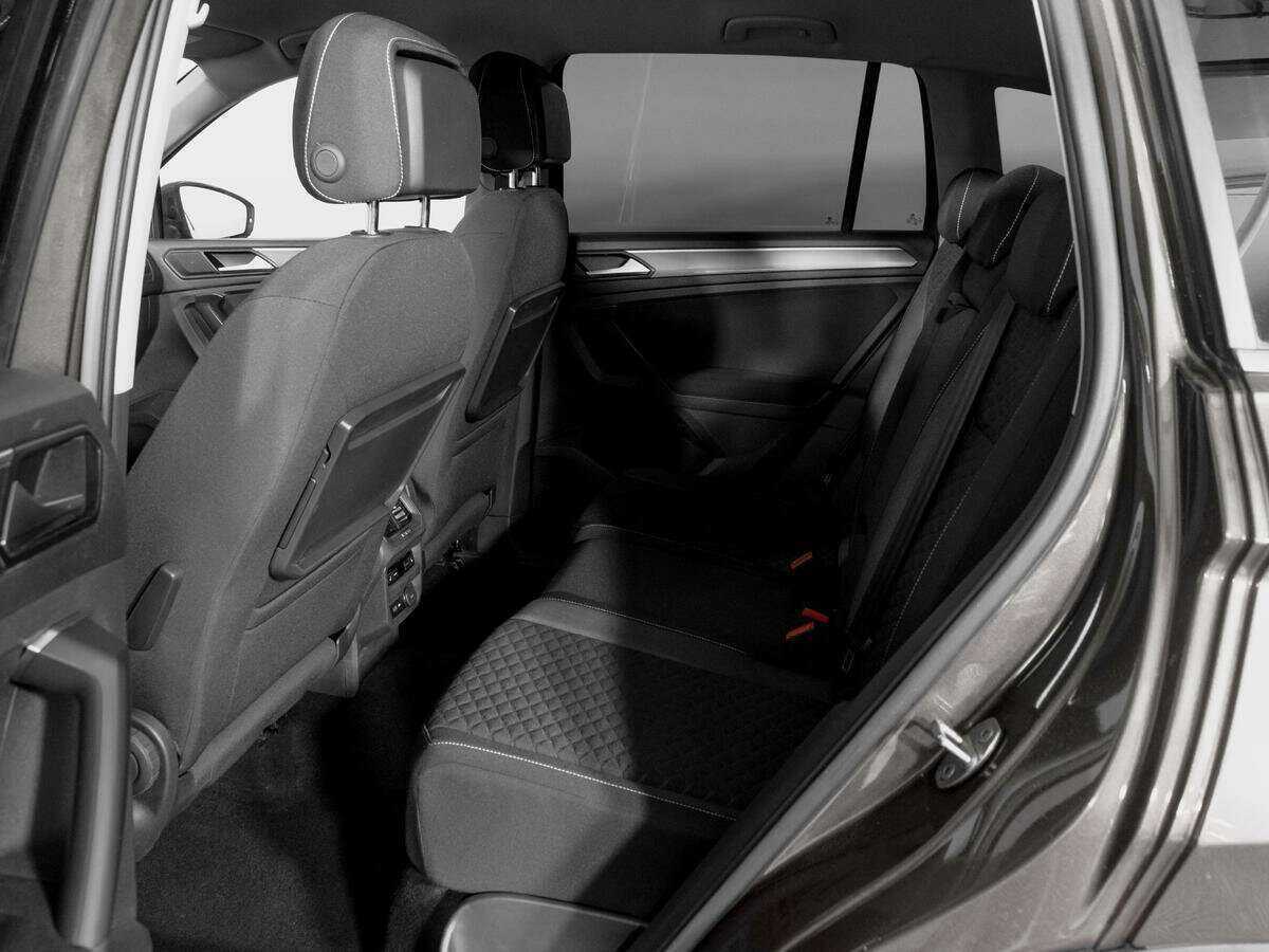 Купить Фольксваген Тигуан, 2018, 147 495 км.. Фото: #9