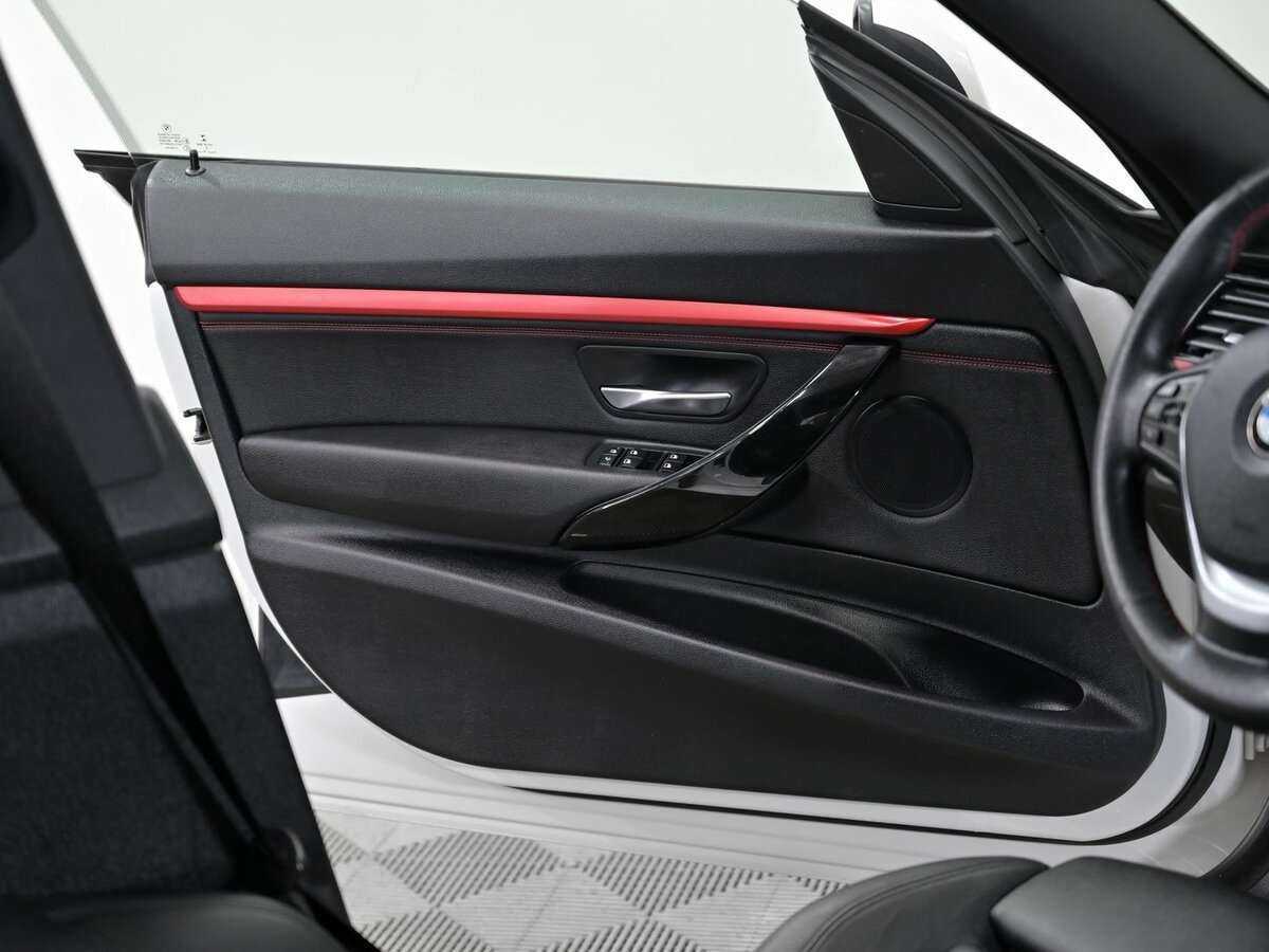 Купить БМВ 3 серии, 2015, 109 000 км.. Фото: #6