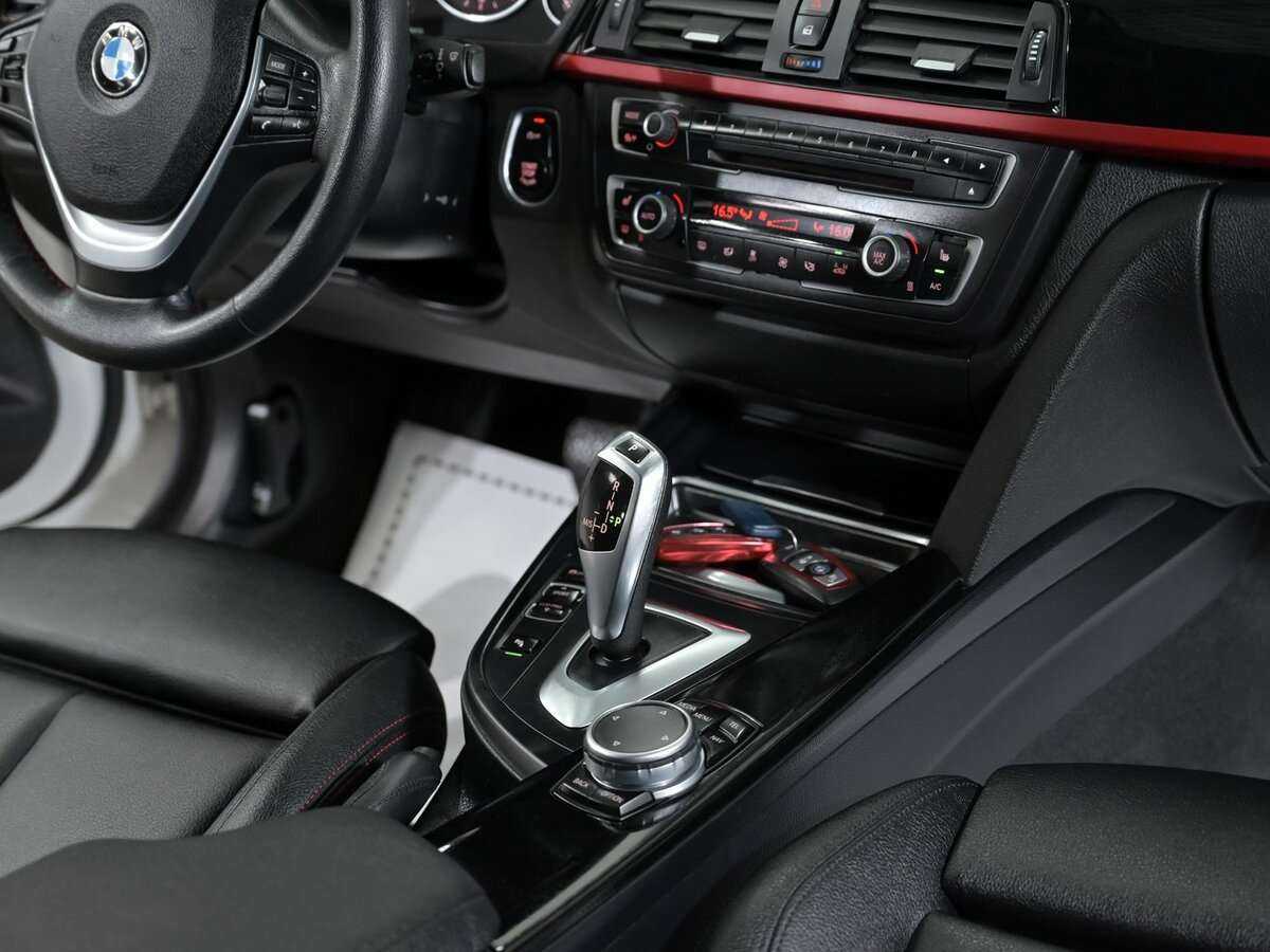 Купить БМВ 3 серии, 2015, 109 000 км.. Фото: #9