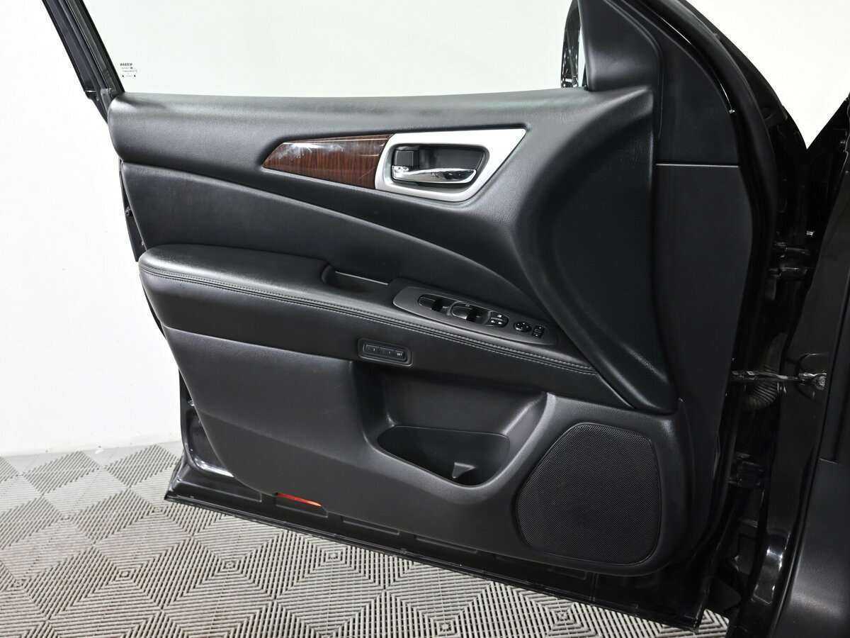 Купить Ниссан Патфайндер, 2015, 140 000 км.. Фото: #9