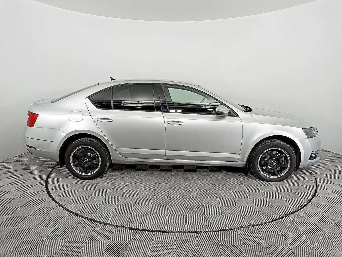 Купить Шкода Октавия, 2018, 86 150 км.. Фото: #3