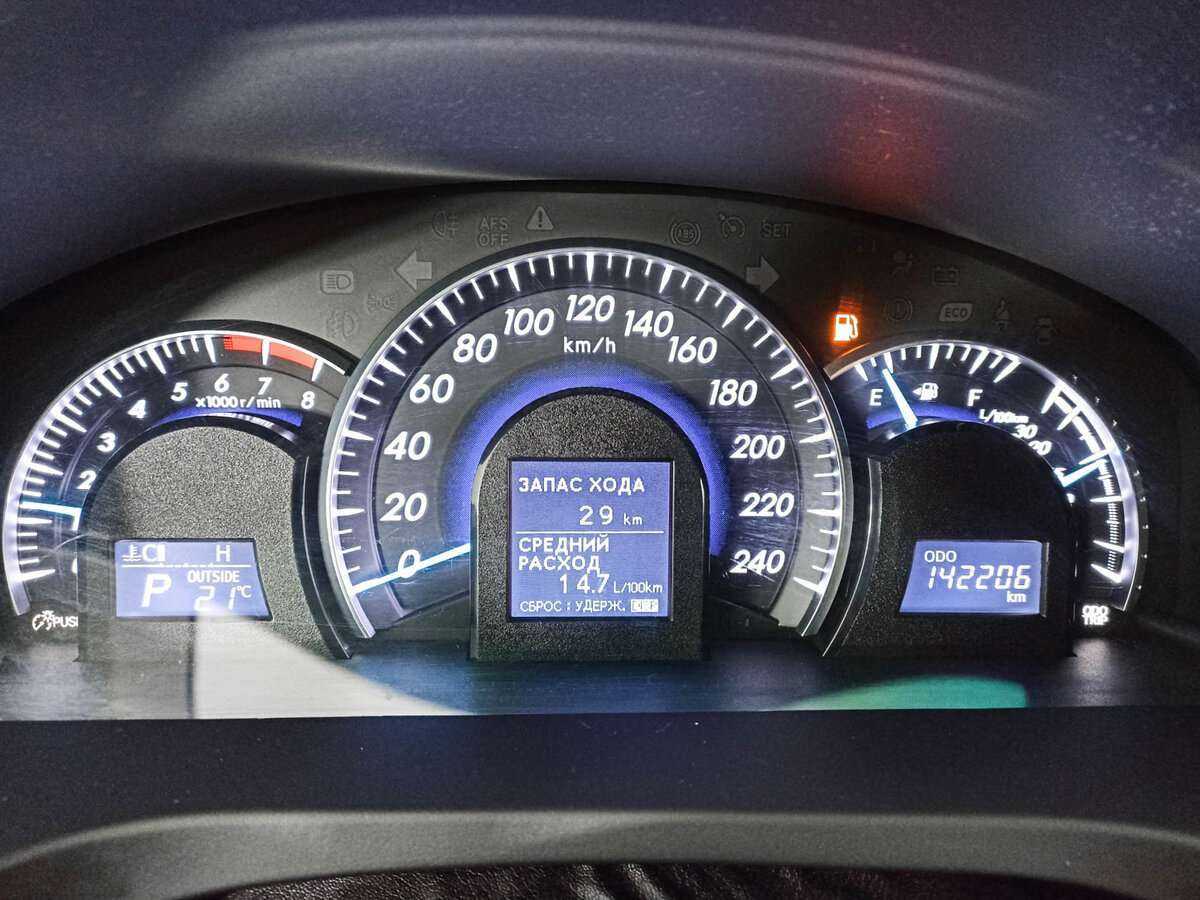 Купить Тойота Камри, 2012, 161 653 км.. Фото: #10