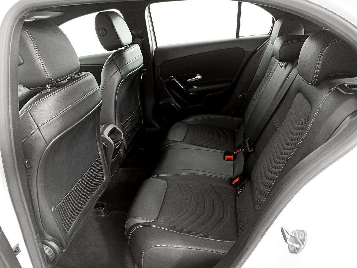 Купить Мерседес-Бенц А-Класс, 2018, 96 216 км.. Фото: #9