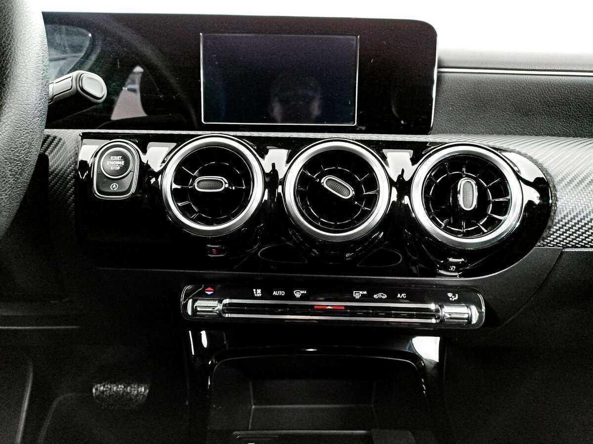 Купить Мерседес-Бенц А-Класс, 2018, 96 216 км.. Фото: #12