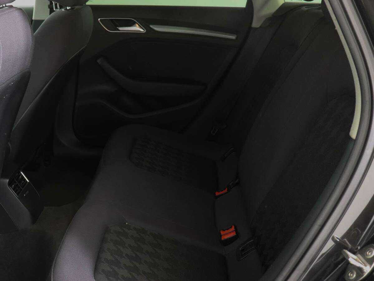 Купить Ауди А3, 2013, 131 229 км.. Фото: #8