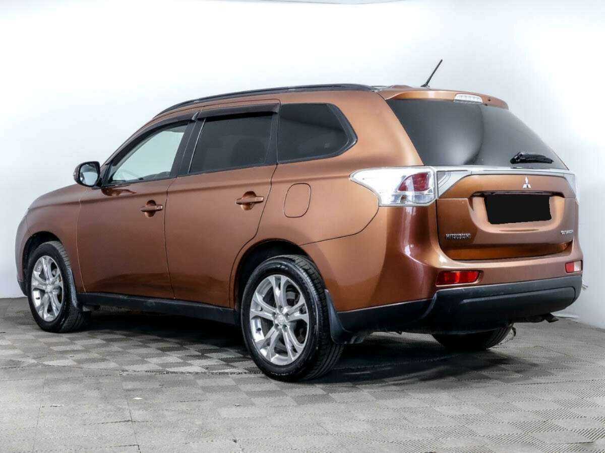 Купить Митсубиши Оутлэндер, 2012, 208 877 км.. Фото: #4