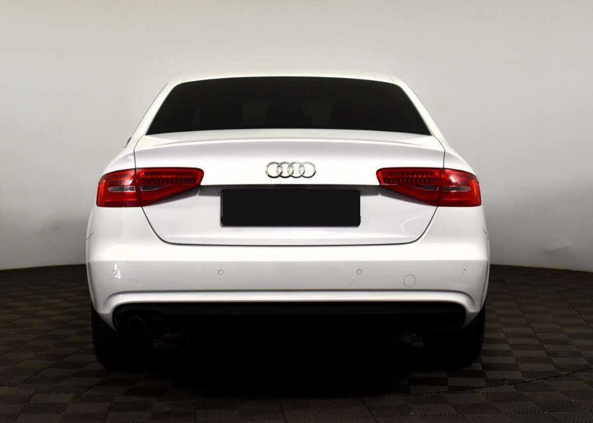 Купить Ауди А4, 2012, 176 638 км.. Фото: #4