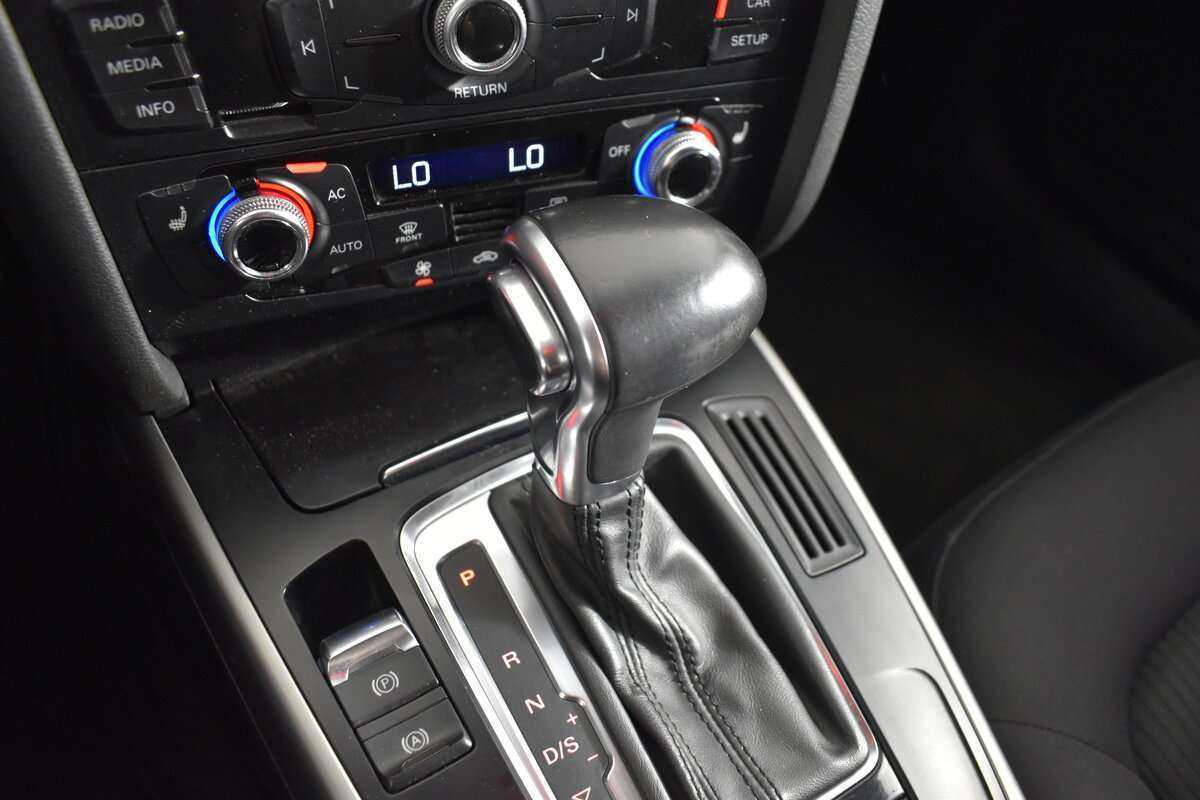 Купить Ауди А4, 2012, 176 638 км.. Фото: #13