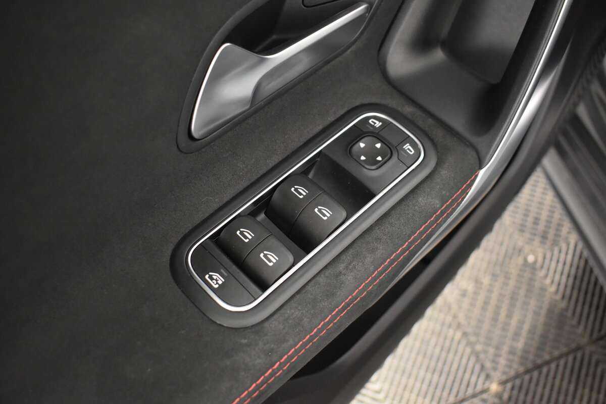 Купить Мерседес-Бенц А-Класс, 2018, 77 800 км.. Фото: #7