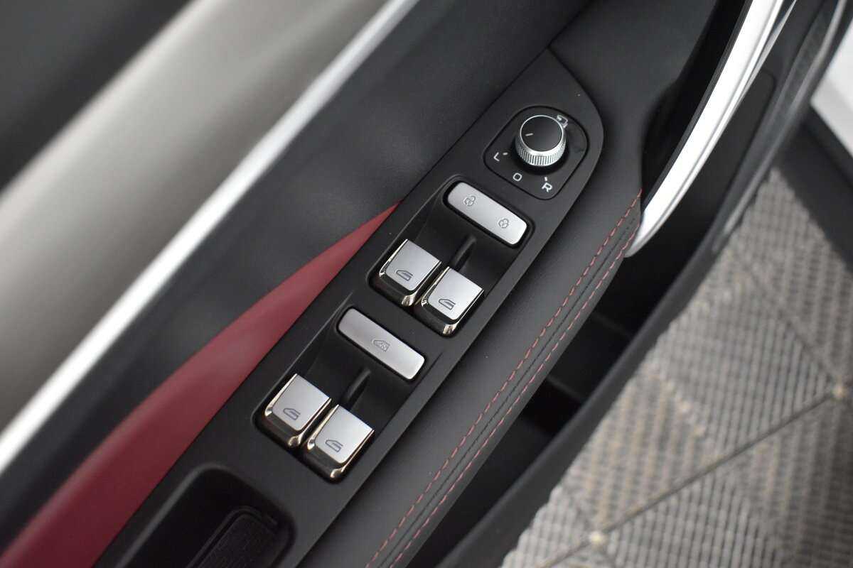 Купить Джили Кулрэй, 2023, 11 015 км.. Фото: #10