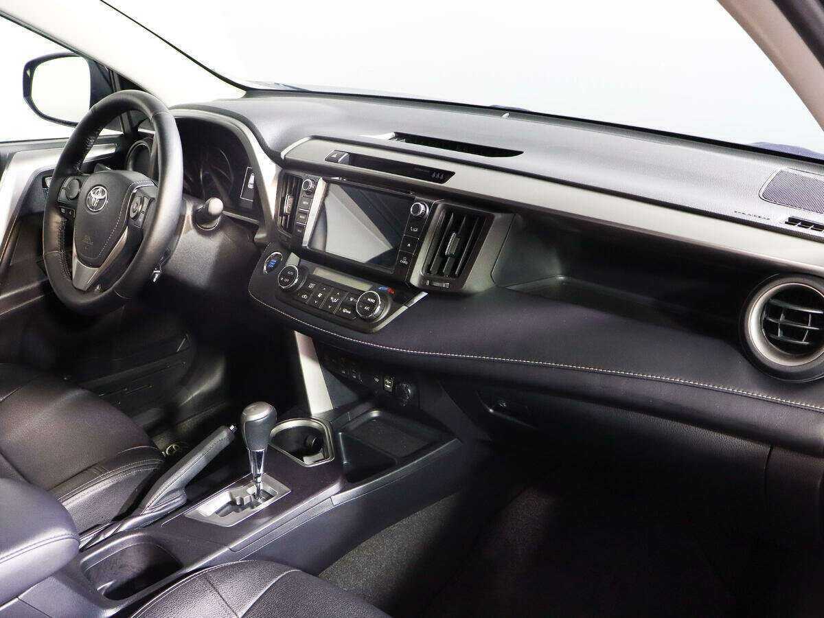 Купить Тойота Рав4, 2017, 141 211 км.. Фото: #6