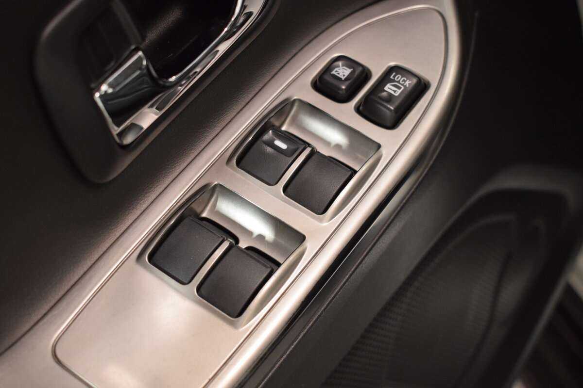 Купить Митсубиши Паджеро, 2014, 177 000 км.. Фото: #7