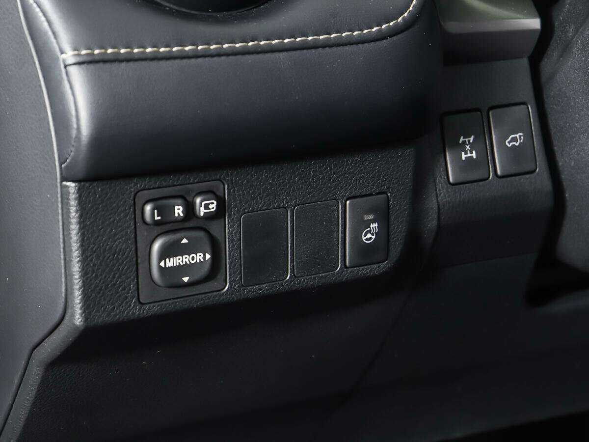 Купить Тойота Рав4, 2018, 174 869 км.. Фото: #15