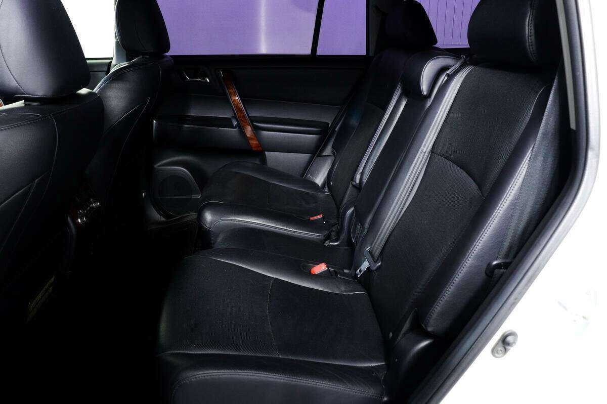 Купить Тойота Хайлэндер, 2012, 175 338 км.. Фото: #11