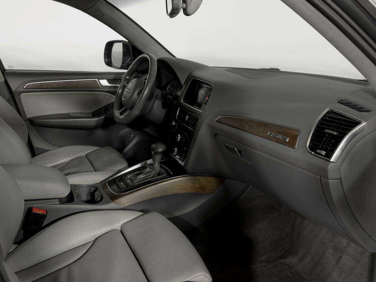 Купить Ауди К5, 2013, 240 332 км.. Фото: #8