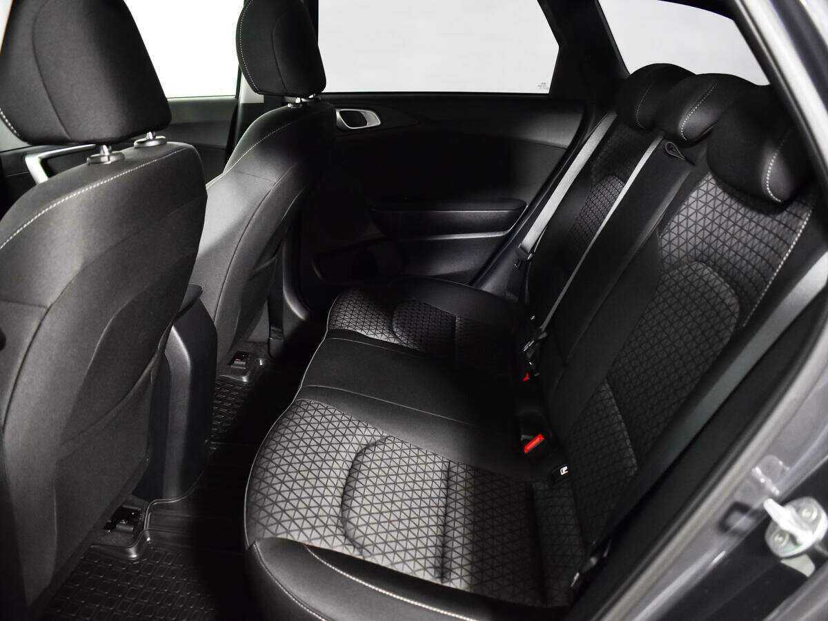 Купить Киа Сид, 2021, 9 867 км.. Фото: #9