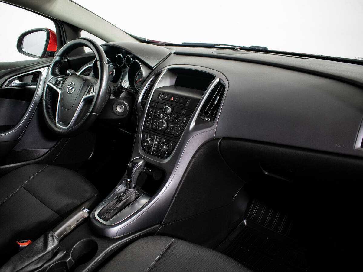 Купить Опель Астра, 2013, 109 000 км.. Фото: #7